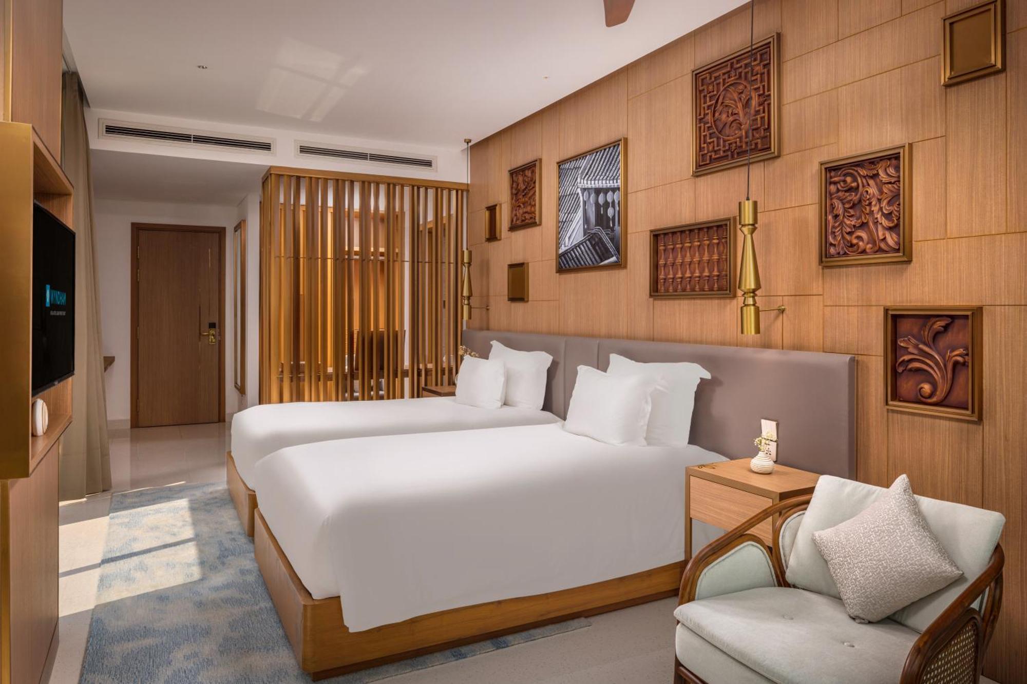 Wyndham Hoi An Royal Beachfront Resort & Villas Exterior foto