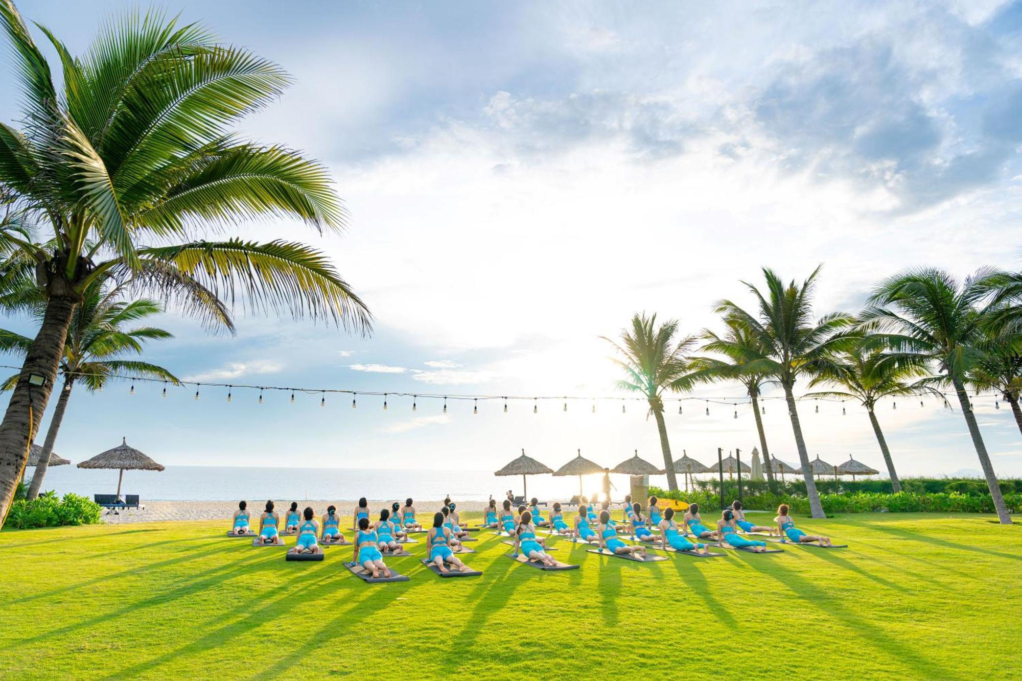 Wyndham Hoi An Royal Beachfront Resort & Villas Exterior foto